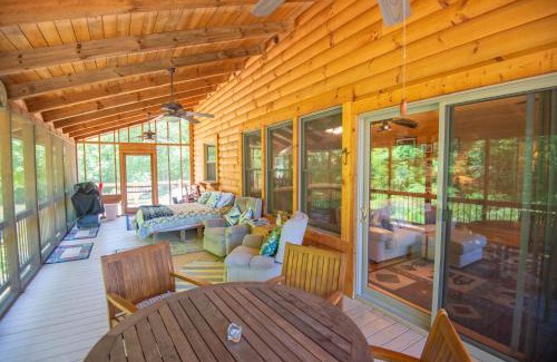 Laurel Springs House | Cabin at Cranberry Mill - Private Creekfront Cabin in Laurel Springs