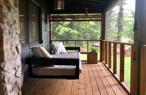 Butler Cabin | CABIN AT THE COVE at Watauga Lake!