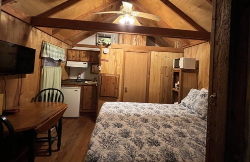Steinhatchee Cabin | Cabin Fever