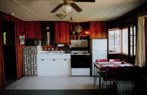 Central Lake Cabin | Cabin Four