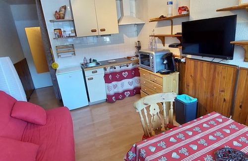 Saint-Pierre-dels-Forcats Apartment | Cabin studio rental at the foot of the slopes view Cambre d'Aze