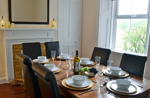 Lochmaben Cottage | Cabin ∙ 5 bedrooms ∙ 7 guests