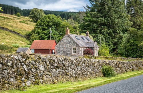 Thornhill Cottage | Cabin ∙ 3 bedrooms ∙ 6 guests