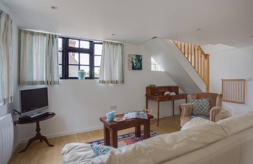 Milborne Saint Andrew Cottage | Cabin ∙ 1 bedroom ∙ 2 guests
