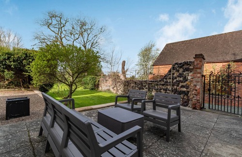 Evesham Cottage | Cabin ∙ 1 bedroom ∙ 2 guests