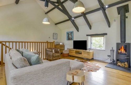 Newton Abbot Cottage | Cabin ∙ 2 bedrooms ∙ 4 guests