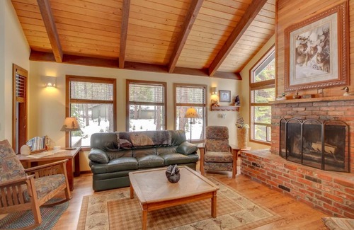 Black Butte Ranch House | Cabin in the Pines - Black Butte Ranch SM 144