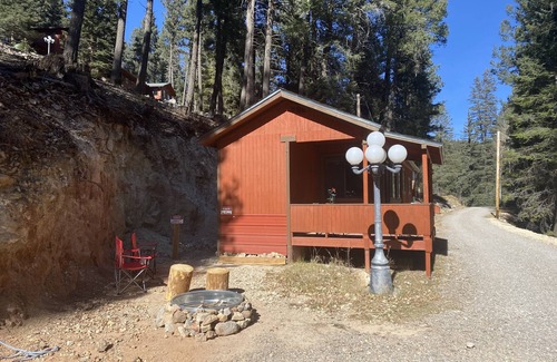 Cloudcroft Cabin | Cabin in the woods 2 miles from Village