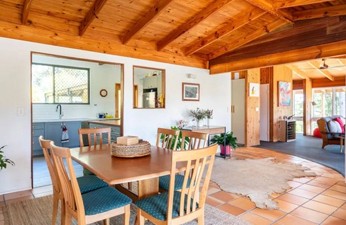 Eumundi House | Cabin in the Woods