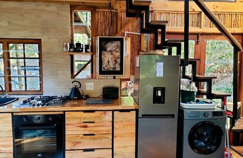 Scott Estate House | Cabin in the woods