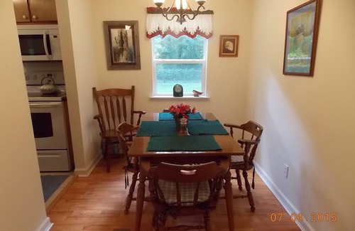 Crawfordville Cottage | Cabin Located in a Birding and Fishing Paradise