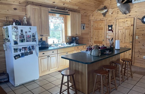 Osage Cabin | Cabin on 130 acres near Park Rapids , ATV trails, Lakes, Country Bar & Grill .