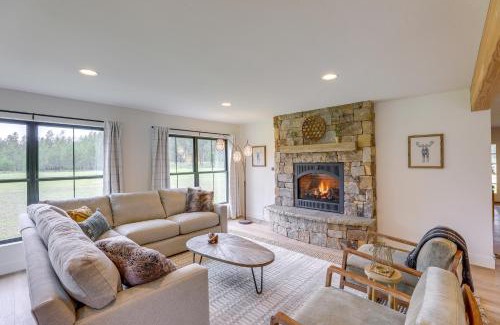 Marion House | Cabin on 28 Acres Hike and Fish in Flathead Valley!