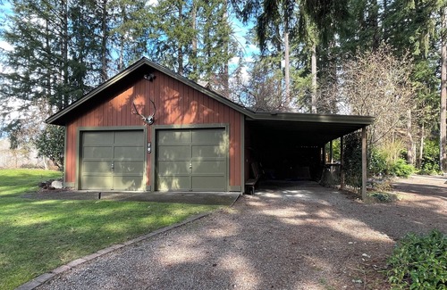 Woodinville Cabin | Cabin on Cottage Lake with canoes, kayaks and paddleboards - 20 min from Seattle