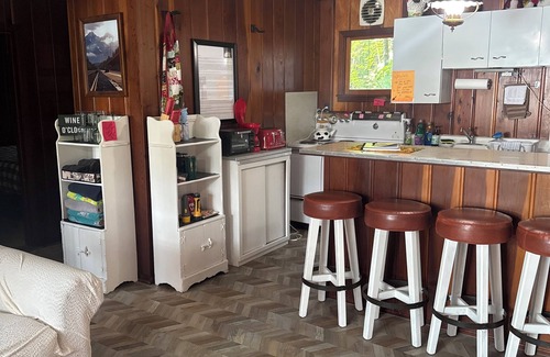 Minocqua Cabin | Cabin on lake . Pet friendly