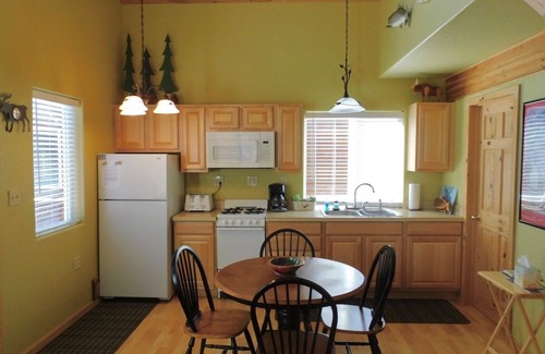 Soldotna House | Cabin on the Kenai River