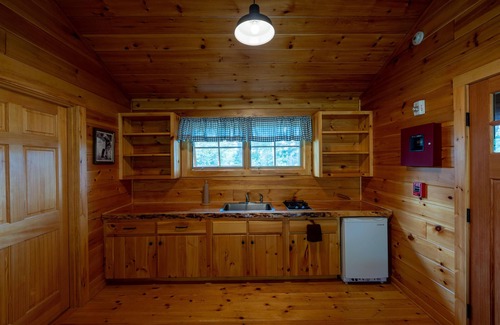 Greenville Ski Chalet | Cabin, Queen 2 Twins, Kitchenette and Shared Bathroom ADA