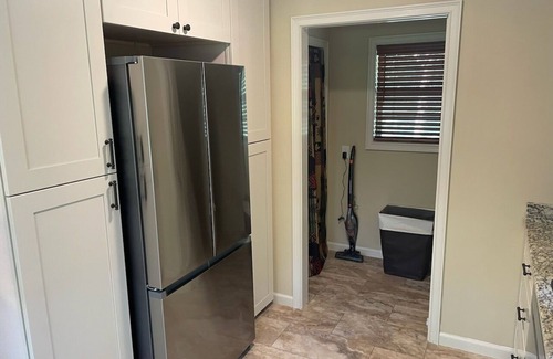 Elizabeth Cabin | Cabin Rental - Lake Norfork - Mountain Home, Arkansas - 3 minute walk to lake!