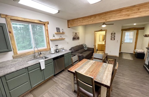 Garden Valley Cabin | Cabin Retreat near Terrace Lakes Resort