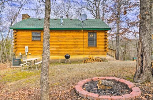 Shell Knob House | Cabin Retreat on Table Rock Lake with Fire Pit!