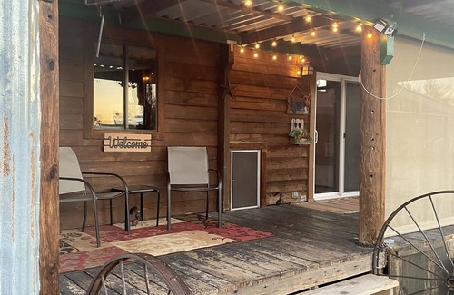 Quartzsite Cabin | Cabin Style Home on Peaceful Property