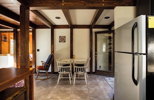 Pine Mountain Club Cabin | CABIN SWEET CABIN - Come enjoy our cozy cabin in the woods #CabinLife!
