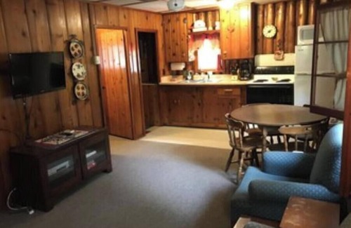 Central Lake Cabin | Cabin Three