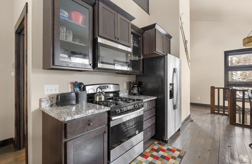 Lead House | Cabin w/Hot Tub on Terry Peak - 10 miles to Deadwood