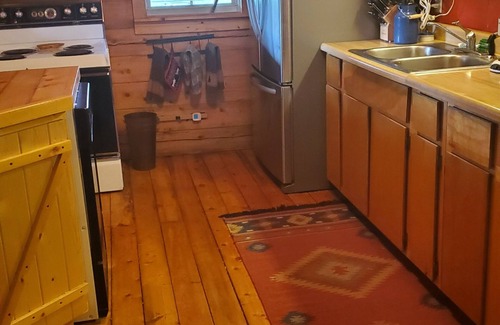 Moran Cabin | Cabin with Teton view nestled between Grand Teton National Park and Yellowstone