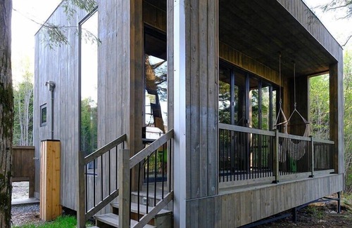 Eastman Cabin | Cabin Zoobox 80 Summa
