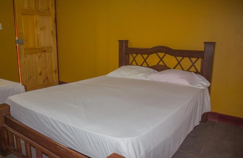 Puerto Jimenez Hotel | Cabinas Carolina