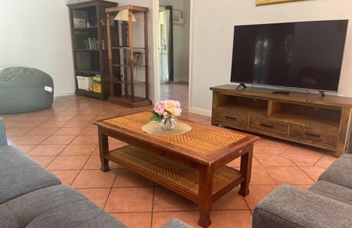 Cable Beach House | Cable Beach House is your home away from home STRA67268JHRRNWV