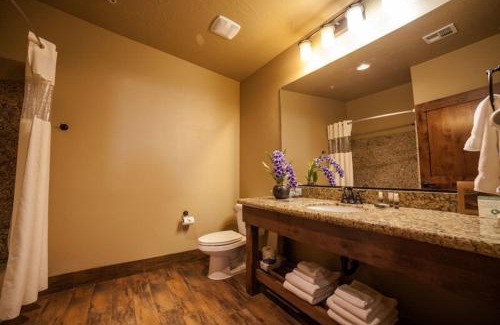 Zion National Park South Entrance Cabin | Cable Mountain Lodge