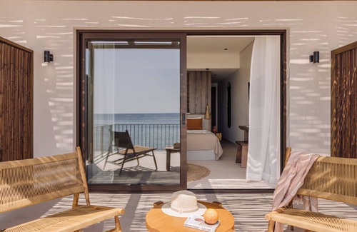 Kavos Hotel | Cabo