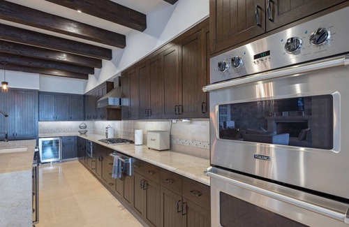 Pedregal Villa | Cabo San Lucas 5 Bedroom Villa w Ocean Views, Infinity Pool at Quivira
