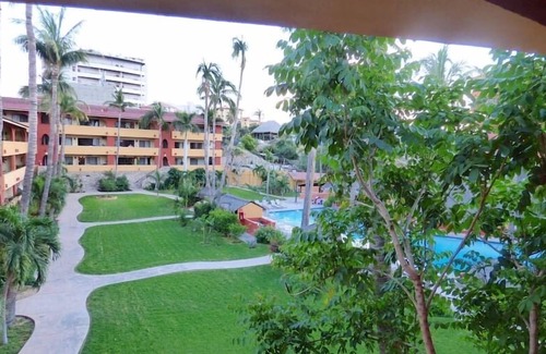 El Medano Ejidal Condo | Cabo Wave Condos 304