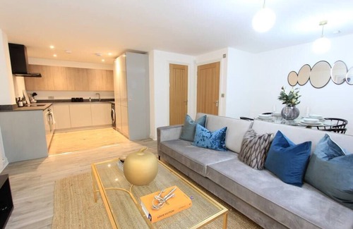 Filton Apartment | Cabot Mews Apartment 2 - Hopewell