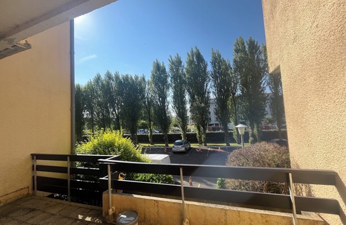 Cabourg Apartment | Cabourg apartment facing the pool