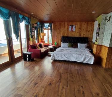 Gangtok House | Cactus cafe & Surya Stay