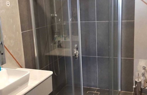 Bahcelievler Mahallesi Hotel | Cadde 7 Otel
