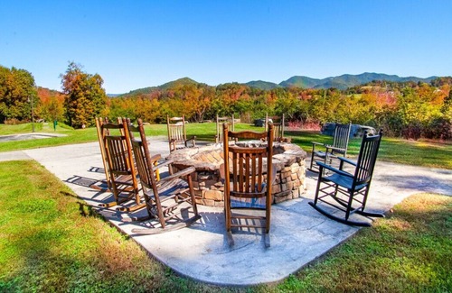 Townsend Condo | Cades Cove Paradise- Mountain Views, Fire Pit, Private Patio