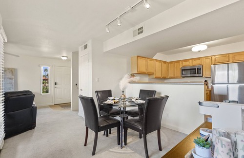 Central Scottsdale Condo | Cadillac Cactus Condo!