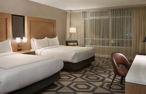 Windsor Hotel | Caesars Windsor