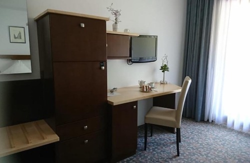 Hoefen an der Enz Bed & Breakfast | Café Blaich - Hotel Garni