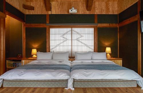 Funaya Bed & Breakfast | CAFE & BB guri