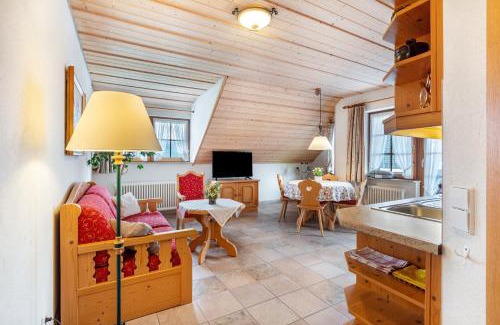 Feldberg House | Cafe-Restaurant-Gästehaus Waldvogel