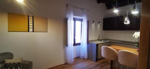 Historic Castle District Apartment | Cagliari Suites Castello