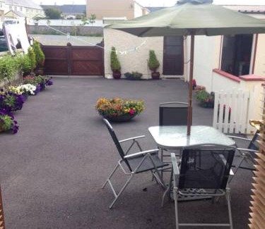 Cahirciveen House | Cahirciveen Marina, Ring Of Kerry