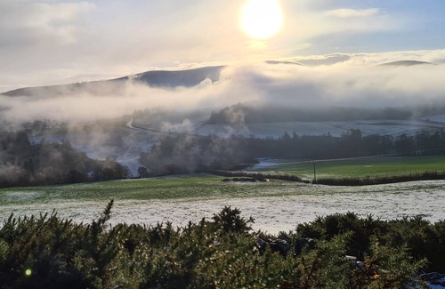 Tomintoul Cottage | Cairn Daimh Stylish 3 Bedroom Cottage located in the Cairngorms National Park