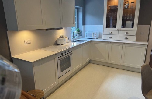 Bilston Apartment | Cairn - one bedroom apartment sleeps up to three